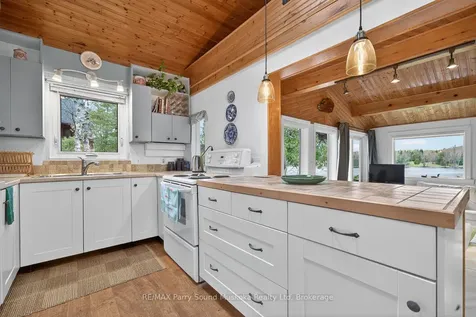 91 Gibson Bay Road Whitestone ON P0A 1G0