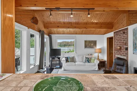 91 Gibson Bay Road Whitestone ON P0A 1G0