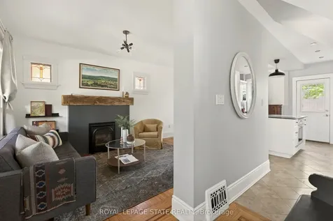 116 Homewood Avenue Hamilton ON L8P 2M5
