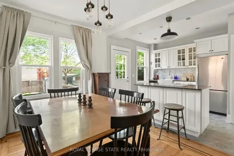 116 Homewood Avenue Hamilton ON L8P 2M5