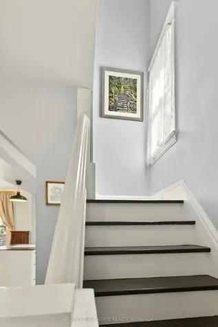 116 Homewood Avenue Hamilton ON L8P 2M5