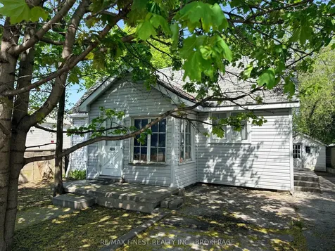 951 Division Street Kingston ON K7K 4C8