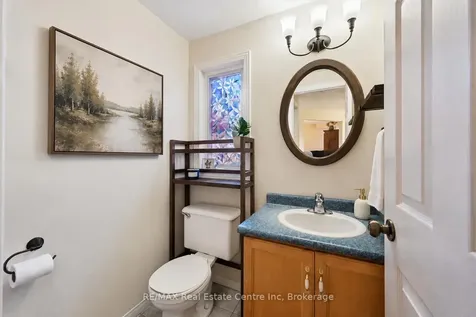 17 Gibbs Crescent Guelph ON N1G 5B6