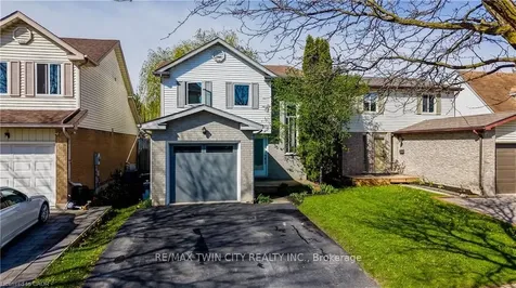 35 Camrose Court Kitchener ON N2M 5J3