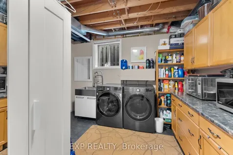 7032 Kelly Drive Niagara Falls ON L2H 3J9