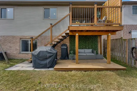 7032 Kelly Drive Niagara Falls ON L2H 3J9