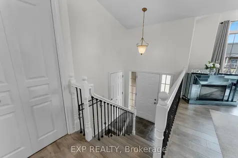 7032 Kelly Drive Niagara Falls ON L2H 3J9