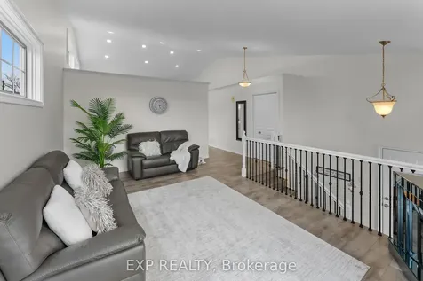 7032 Kelly Drive Niagara Falls ON L2H 3J9