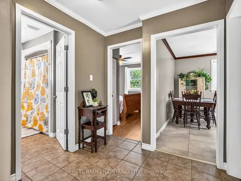 21 Hilda Street St. Catharines ON L2S 1Z7