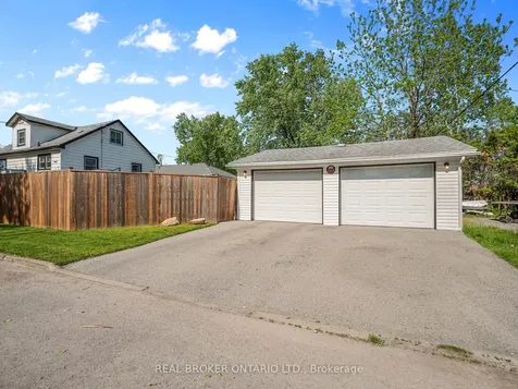 21 Hilda Street St. Catharines ON L2S 1Z7