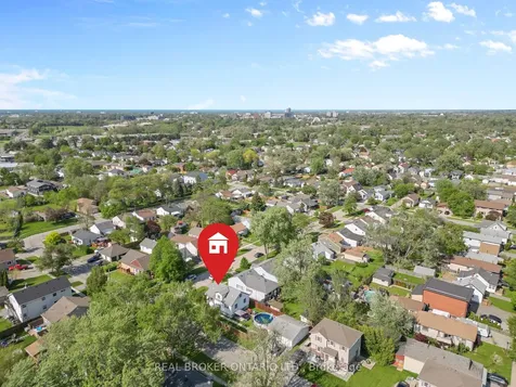 21 Hilda Street St. Catharines ON L2S 1Z7