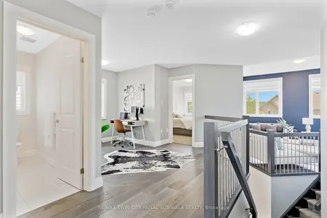 795 Autumn Willow Drive Waterloo ON N2V 0C3