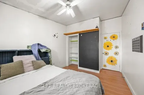 3 Holland Crescent Kingston ON K7M 2V7