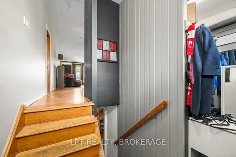 3 Holland Crescent Kingston ON K7M 2V7