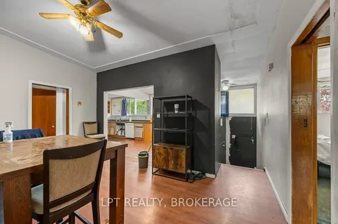 3 Holland Crescent Kingston ON K7M 2V7