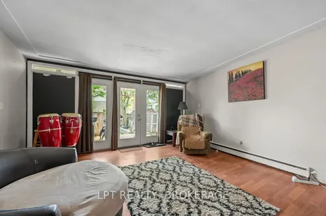 3 Holland Crescent Kingston ON K7M 2V7