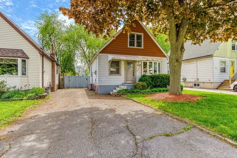 269 East 26th Street Hamilton ON L8V 3C9