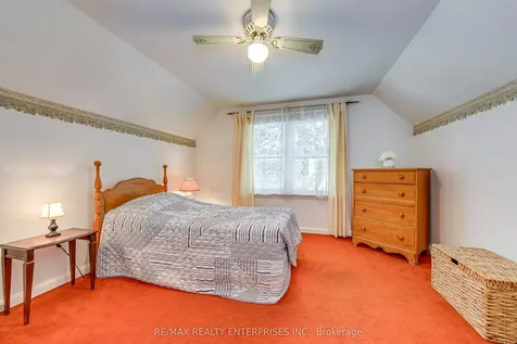 269 East 26th Street Hamilton ON L8V 3C9