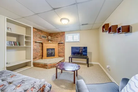 269 East 26th Street Hamilton ON L8V 3C9