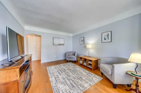 269 East 26th Street Hamilton ON L8V 3C9