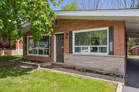 40 Fairview Boulevard Guelph ON N1G 1H4