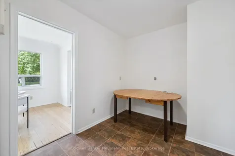 40 Fairview Boulevard Guelph ON N1G 1H4