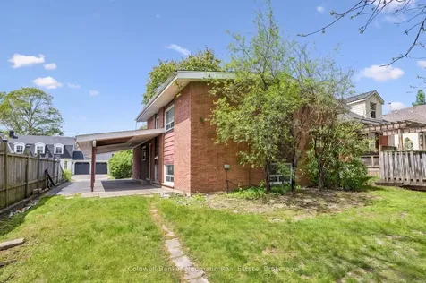 40 Fairview Boulevard Guelph ON N1G 1H4