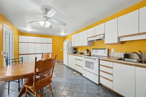29 Jackson Court Kanata ON K2K 1B6