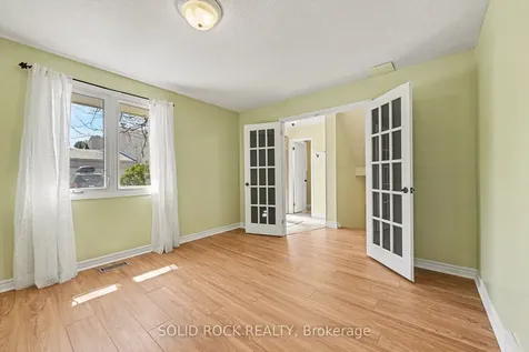 29 Jackson Court Kanata ON K2K 1B6