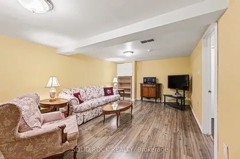 29 Jackson Court Kanata ON K2K 1B6