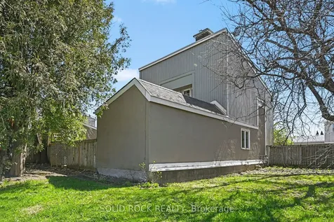 29 Jackson Court Kanata ON K2K 1B6