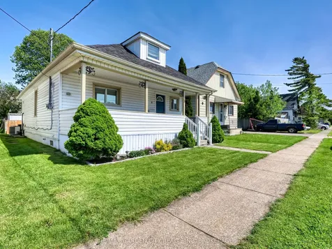 73 Harriet Street Welland ON L3B 2H6