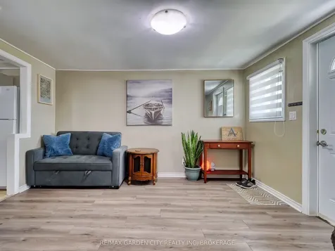 73 Harriet Street Welland ON L3B 2H6
