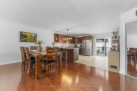 669 Fairview Avenue S Laurentian Valley ON K8A 8N4