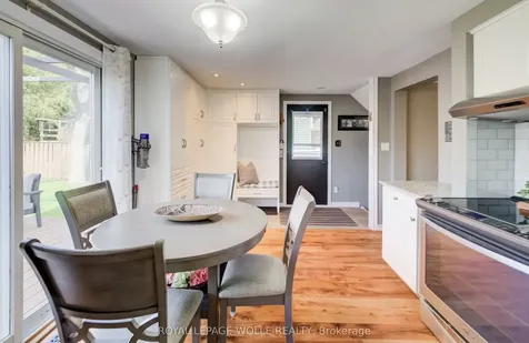 10 Meadow Woods Crescent Kitchener ON N2N 1S5