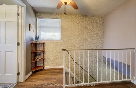 10 Meadow Woods Crescent Kitchener ON N2N 1S5