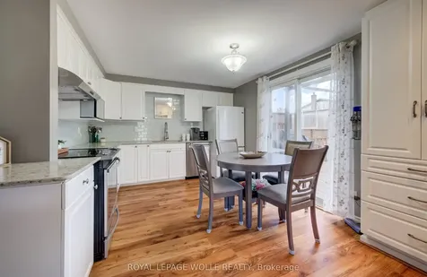 10 Meadow Woods Crescent Kitchener ON N2N 1S5