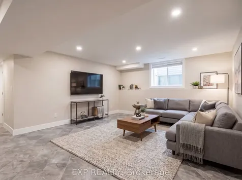 430 Starwood Drive Guelph ON N1E 7A4