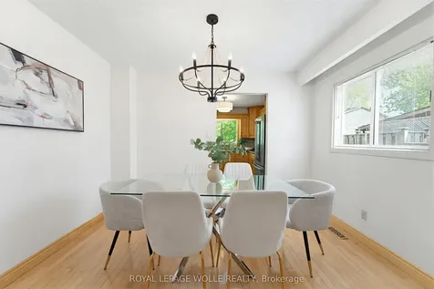 216 Mcgarry Drive Kitchener ON N2N 1H9