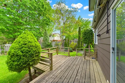 216 Mcgarry Drive Kitchener ON N2N 1H9