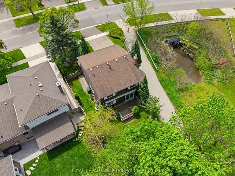 216 Mcgarry Drive Kitchener ON N2N 1H9