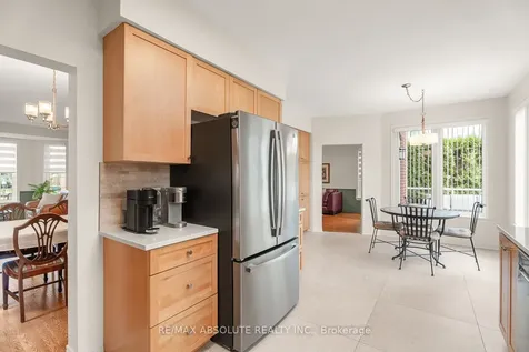 98 Yoho Drive Kanata ON K2M 2V3