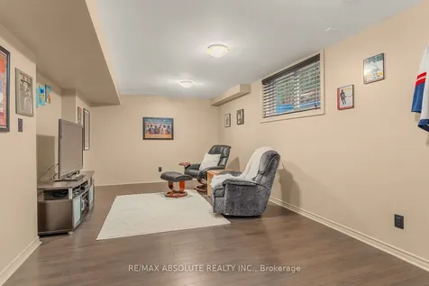 98 Yoho Drive Kanata ON K2M 2V3
