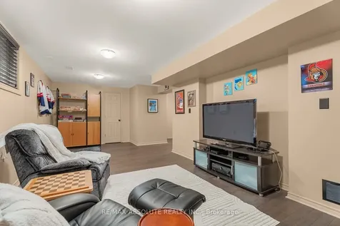 98 Yoho Drive Kanata ON K2M 2V3