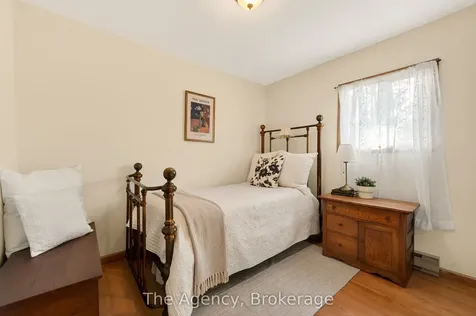 21 Redwing Drive S Gravenhurst ON P1P 0E5