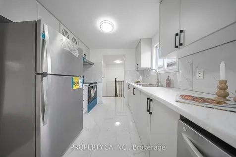 89 Ristau Crescent Kitchener ON N2E 3A9