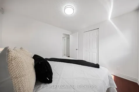 89 Ristau Crescent Kitchener ON N2E 3A9