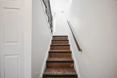 89 Ristau Crescent Kitchener ON N2E 3A9