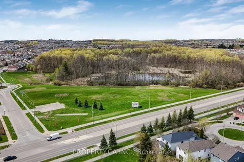 89 Ristau Crescent Kitchener ON N2E 3A9