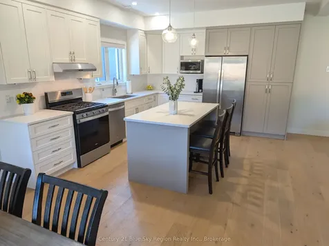 160 Sugarbush Street North Bay ON P1C 1M8